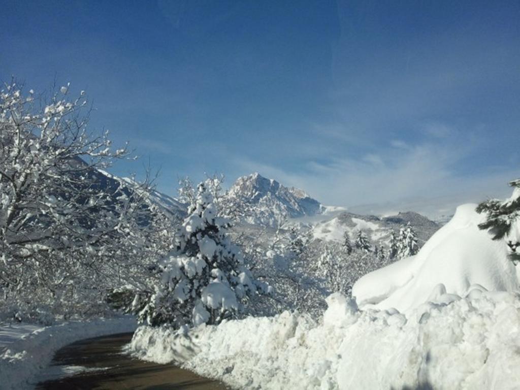 Agriturismo Lu Formaggio Hotel Castelli ภายนอก รูปภาพ